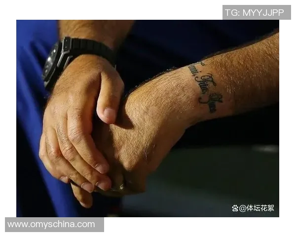 不爱纹身的足球明星们盘点那些纯粹的绿茵场传奇