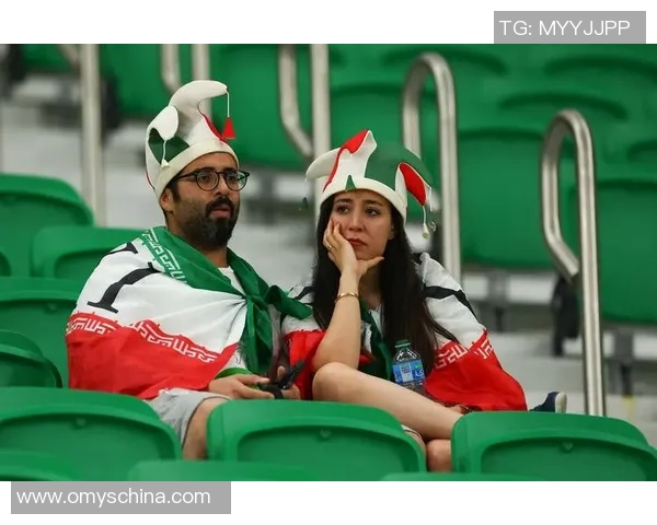 伊朗足球明星巴姓球员的传奇故事与辉煌成就解析