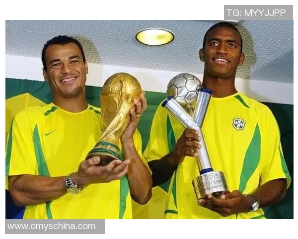 庄河足球明星最新阵容揭晓球迷们期待的超级球员名单一览