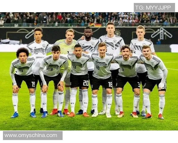 欧州杯足球明星闪耀赛场展现激情与实力的巅峰对决