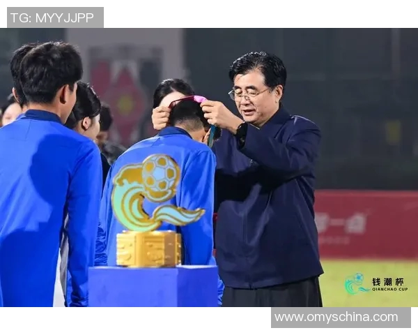 杭州足球队荣登足球节奏排行榜第二名引发热议与期待